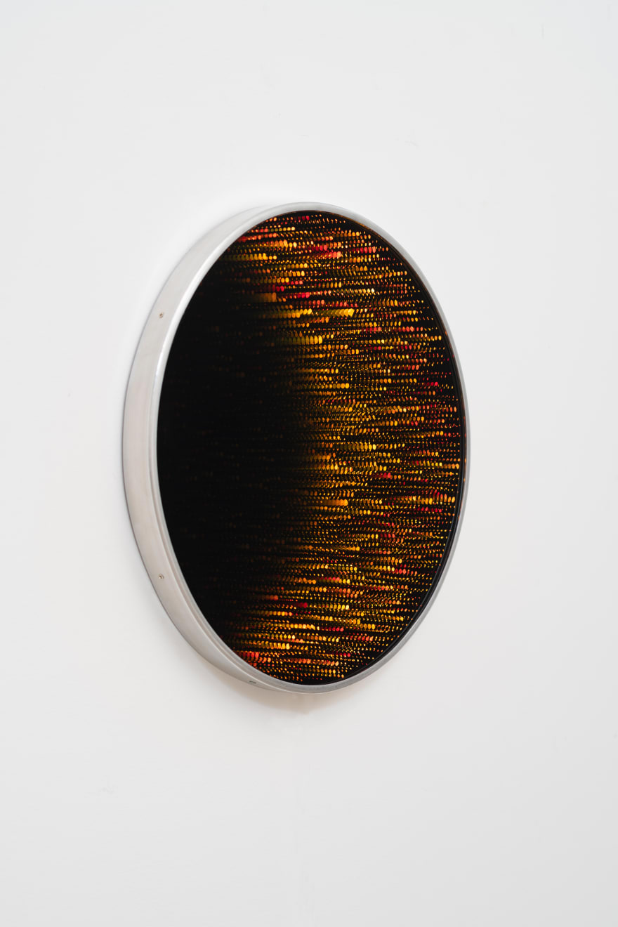 Iván Navarro, Eclipse (Yellow to Red), 2022