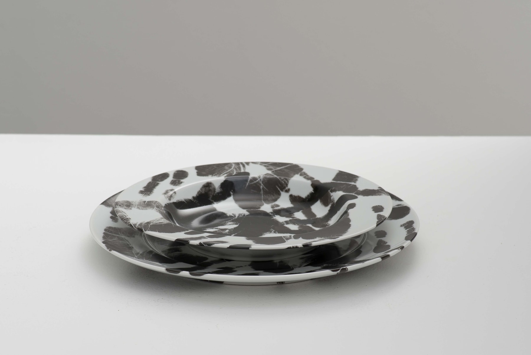 Regina Silveira, “Per Diem 2”, 2008