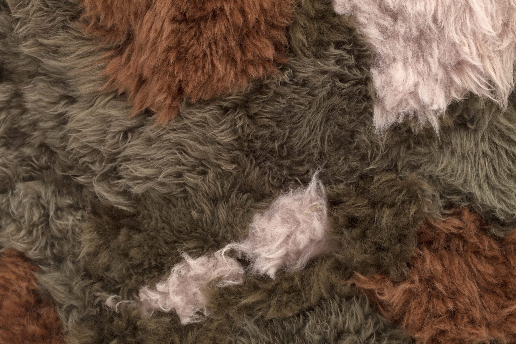 Campana, “Poltrona Camuflada”, 2023