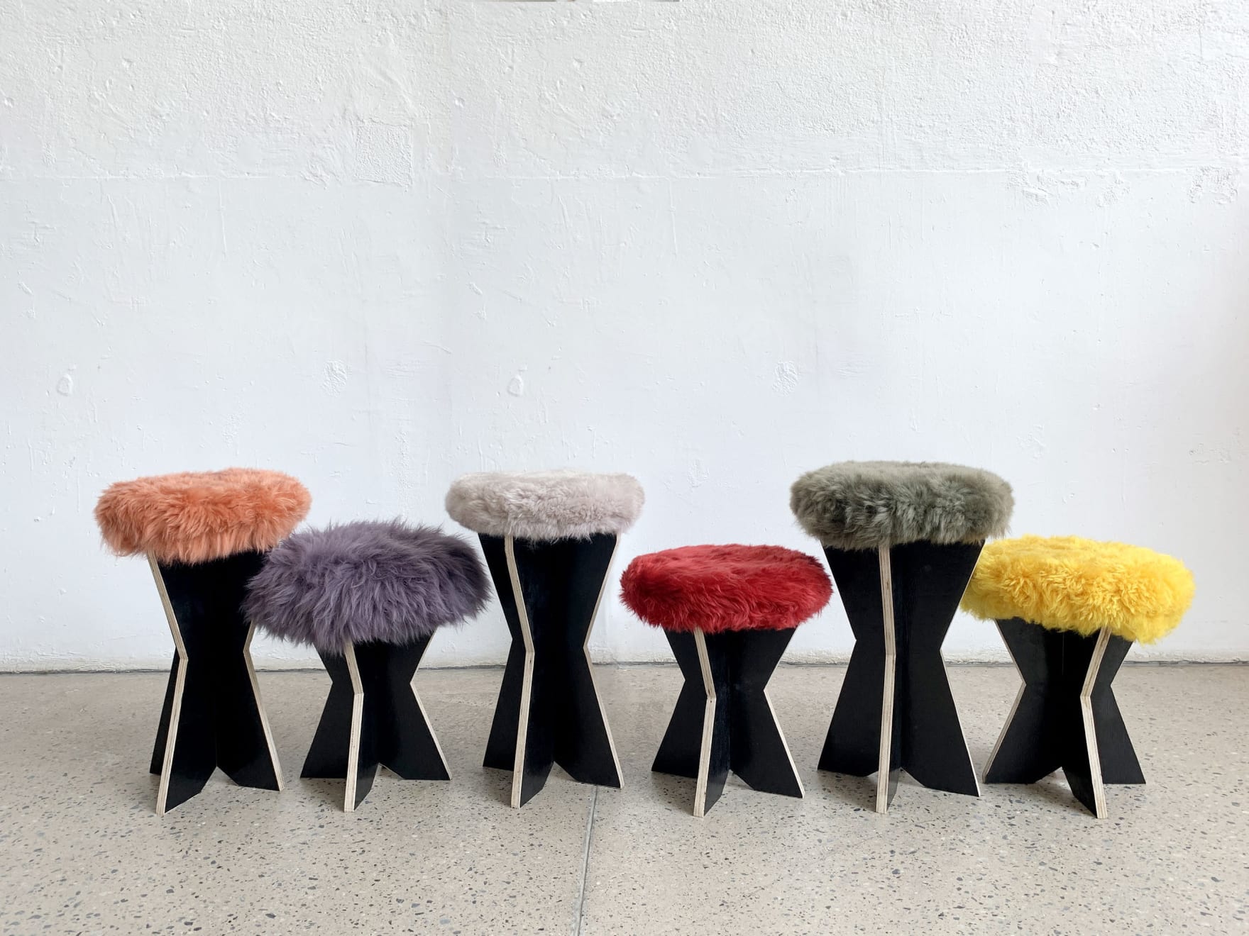 Campana, “Banco Peludinho”, 2024