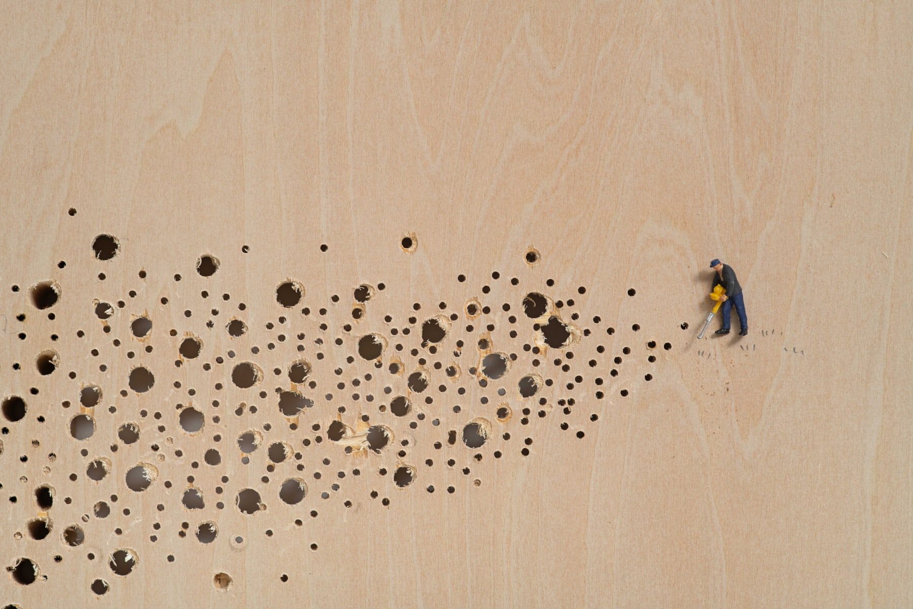 Liliana Porter, “The great task II”, 2024