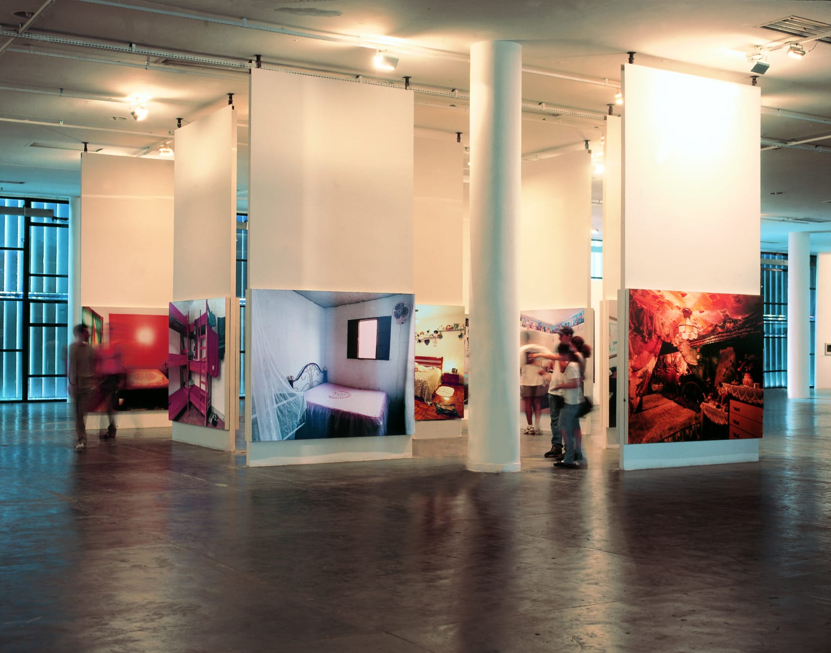 Rochelle Costi, “Quartos - São Paulo” (7), 1998