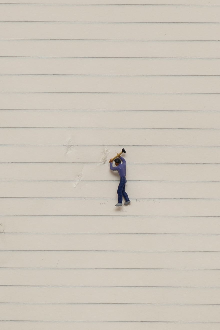 Liliana Porter, The Task (Man in Blue), 2017