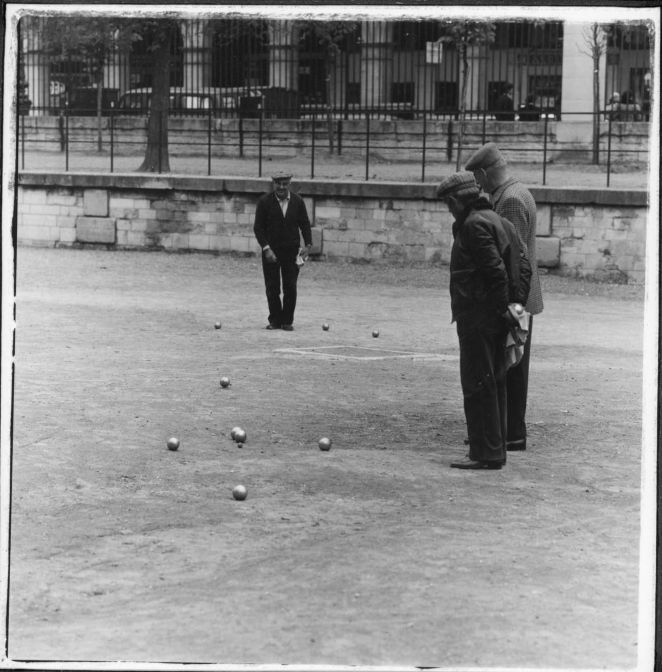 Barry Elz, Paris, 1977 - 1978