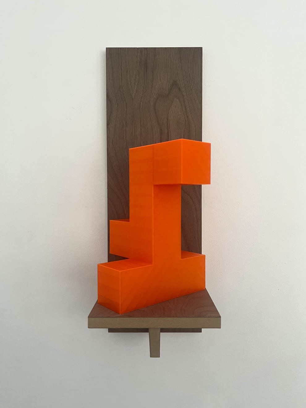 Amy Poliero, Hypercube η