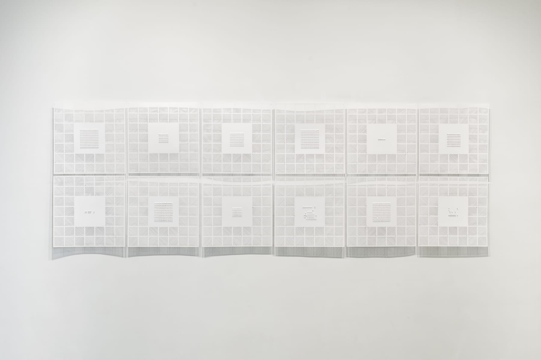 Gahae Park, Light Drawing-Poem: Sun and Moon, 2022