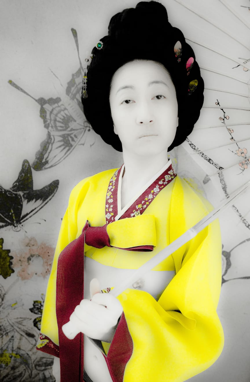 Jung S Kim, A Girl who Played and Danced for High Society, 2011