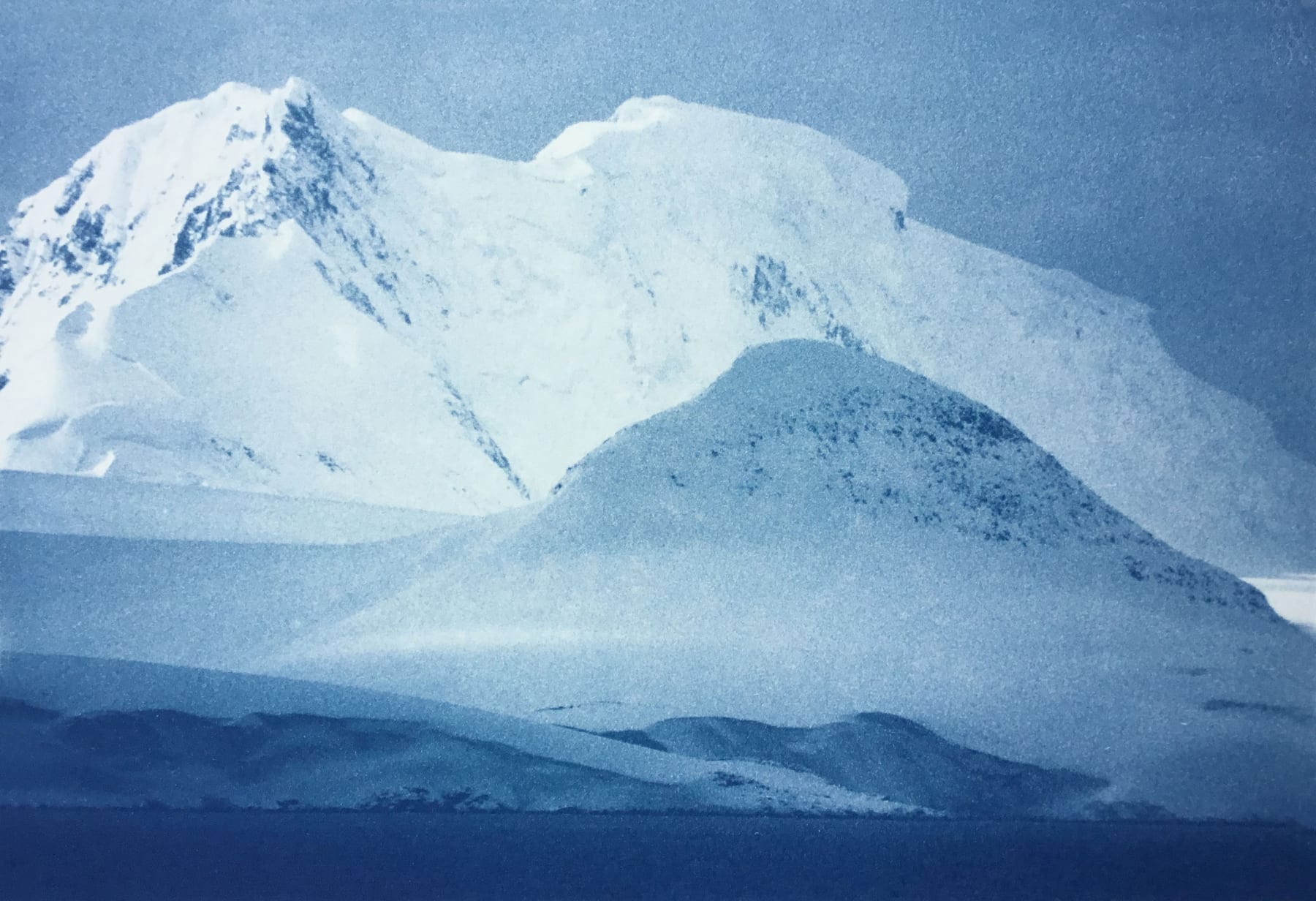 MARIANNE NIX, Antarctic Glow, 2018