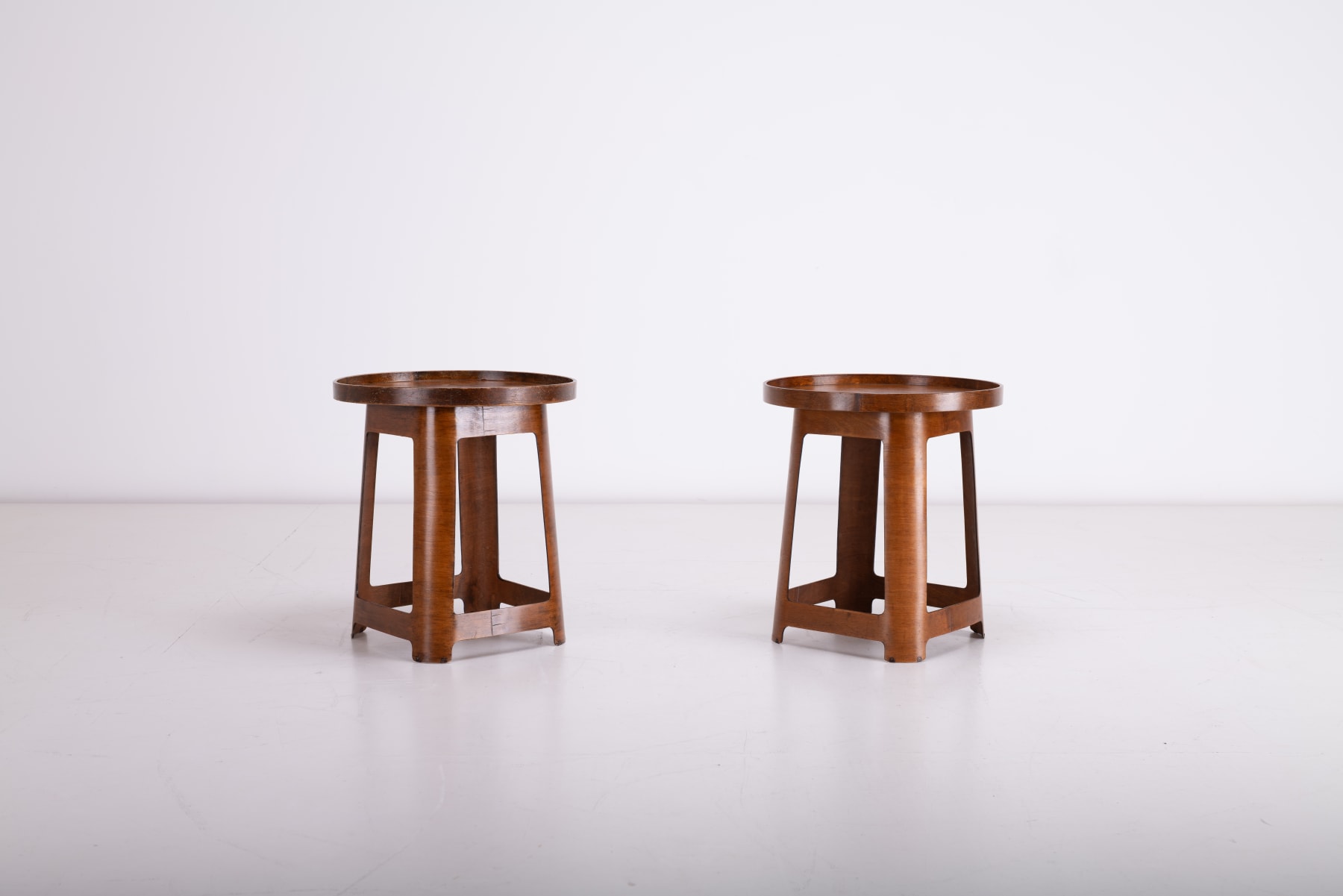 Walter Gropius, Isokon Stools / Tables / Trays Model No 1, 1933-36