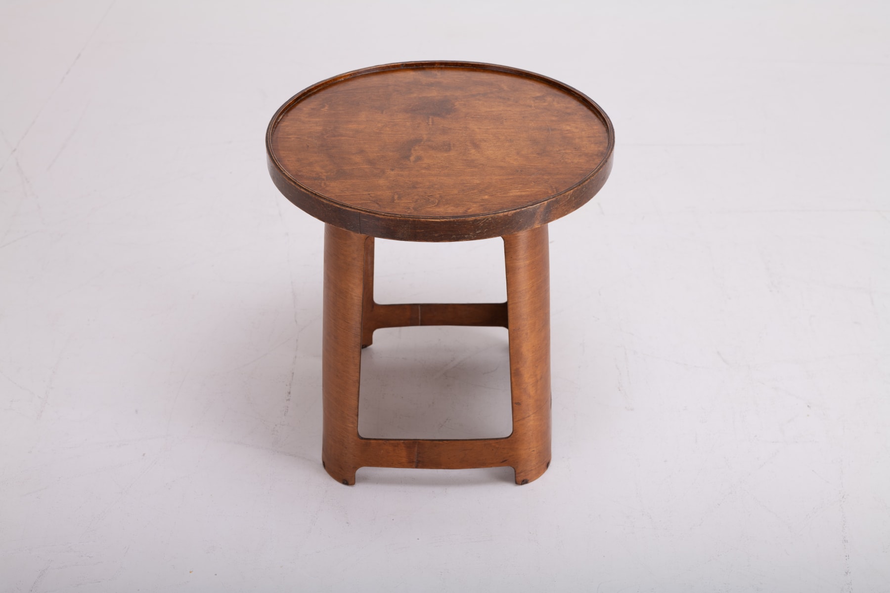Walter Gropius, Isokon Stools / Tables / Trays Model No 1, 1933-36