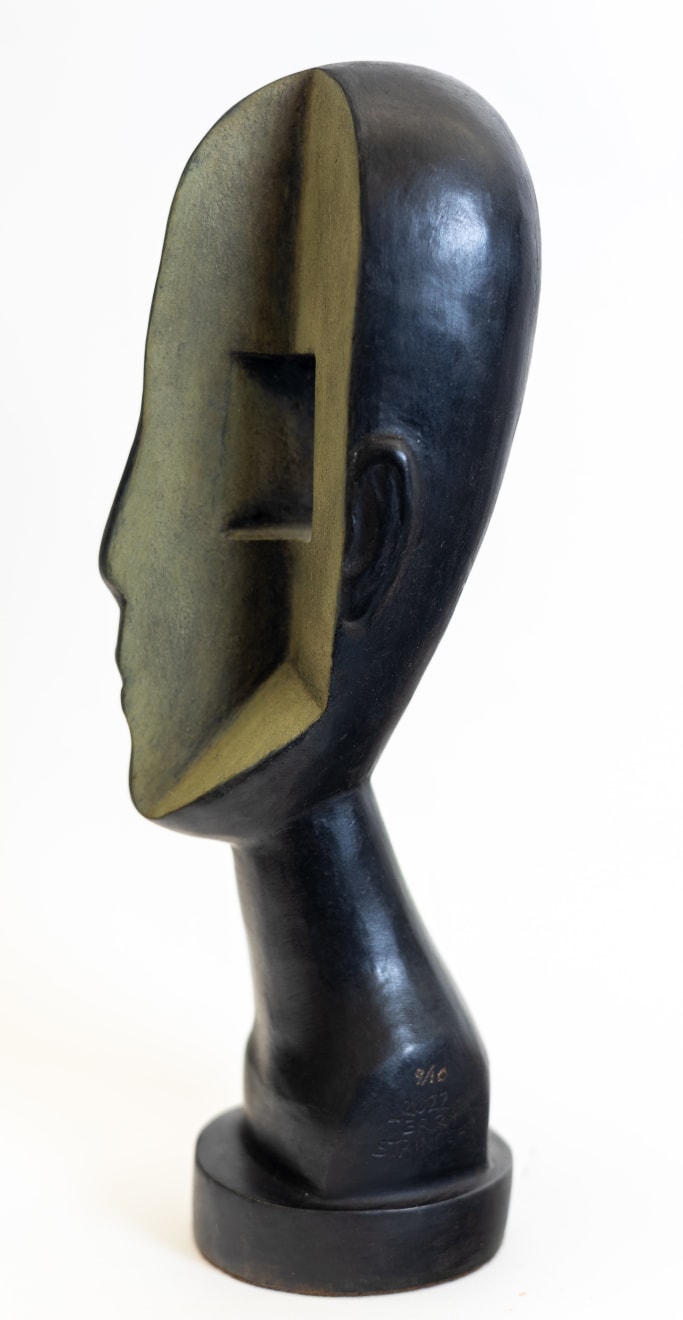 Terry Stringer, Head Room With Window, 2022