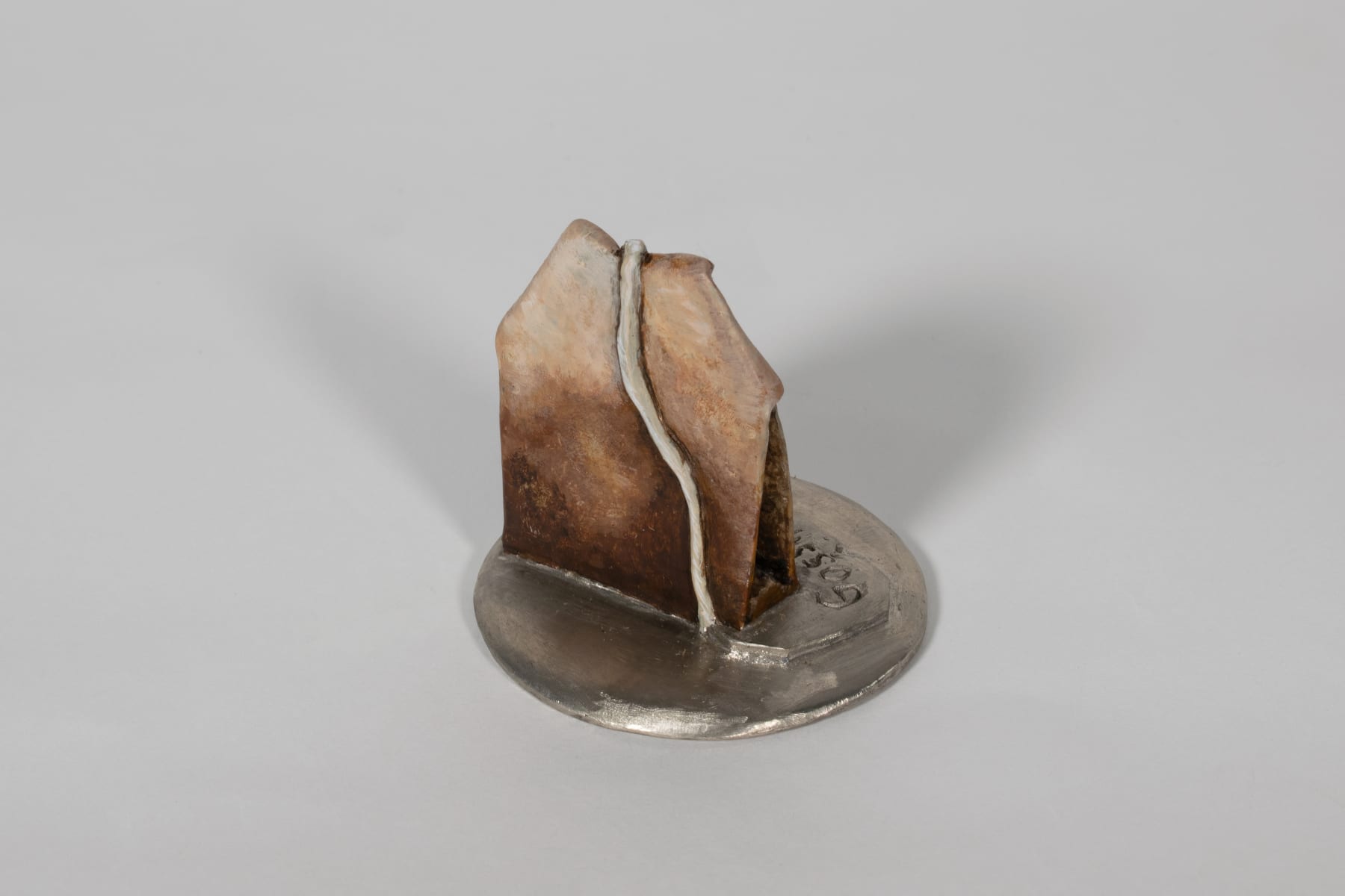 Juliette Milne, Gossip, 2025