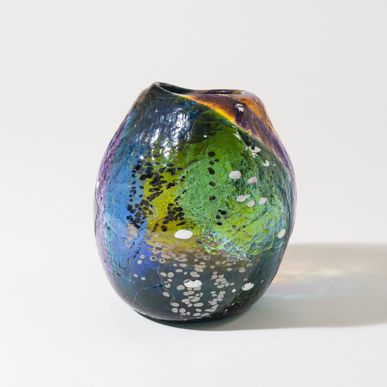 Phillip Bandura, Cracked but not Broken #6, 2023