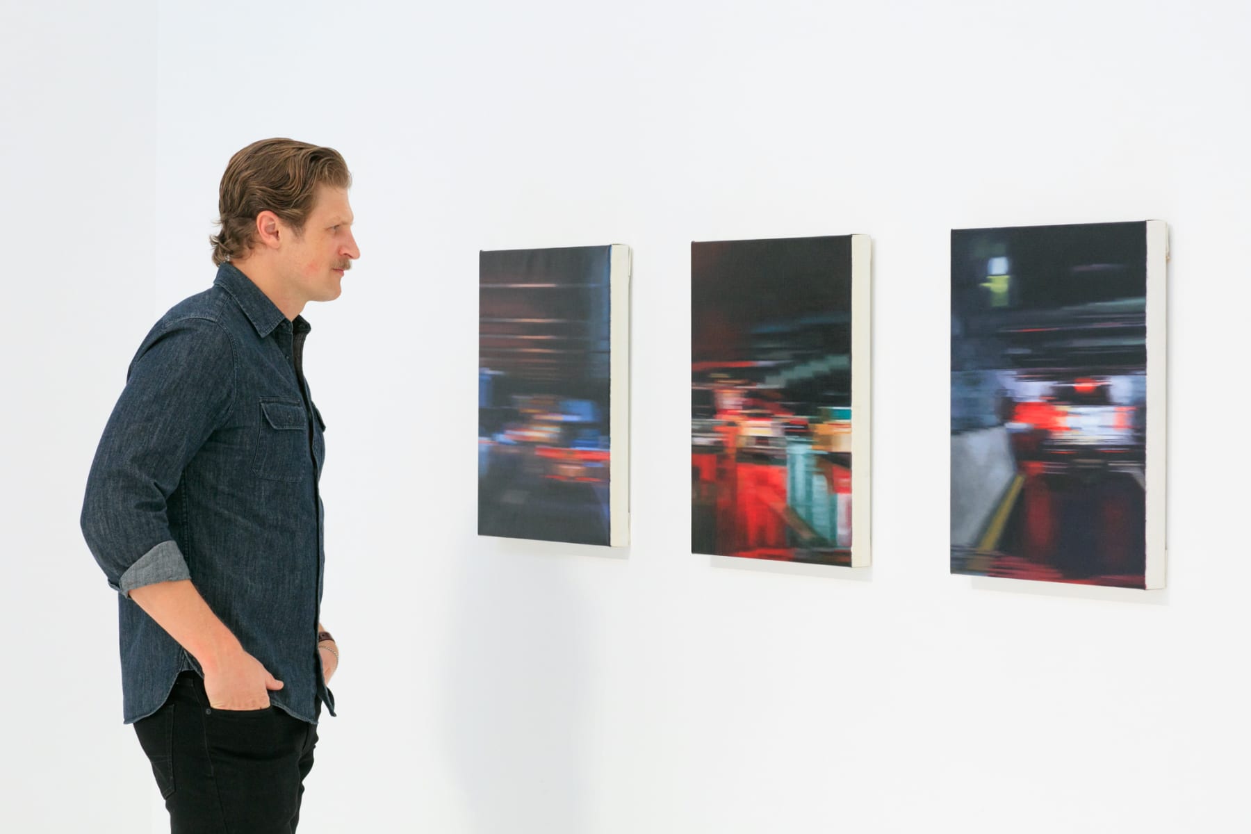 Gregory Thielker, When Light Breaks, installation view