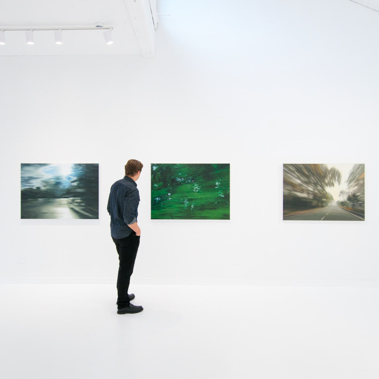 Gregory Thielker, When Light Breaks, installation view