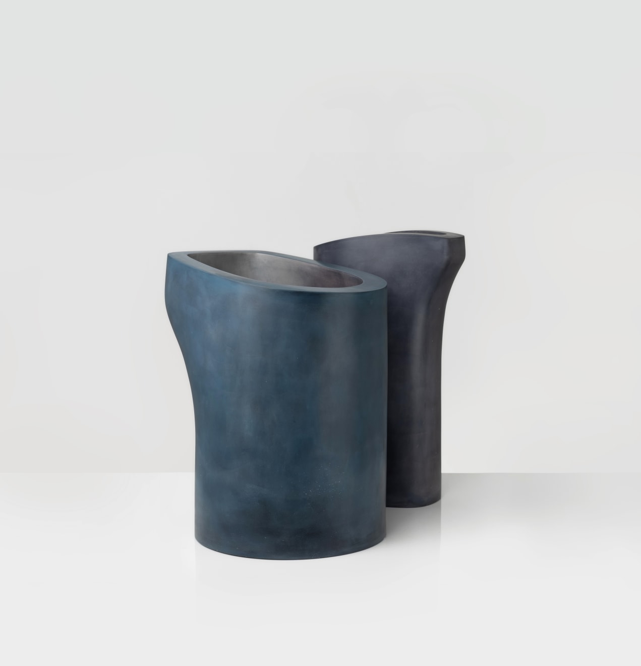 Nicholas Rena, Abstract jug form 2, 2000