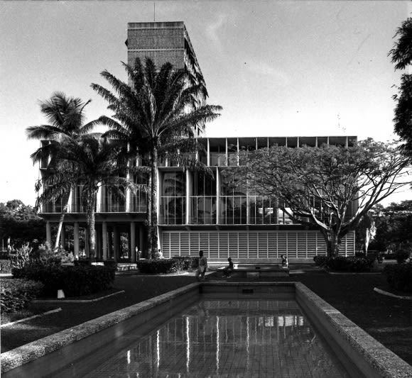 Hôtel de Ville, Abidjan, Côte d'Ivoire, 1956