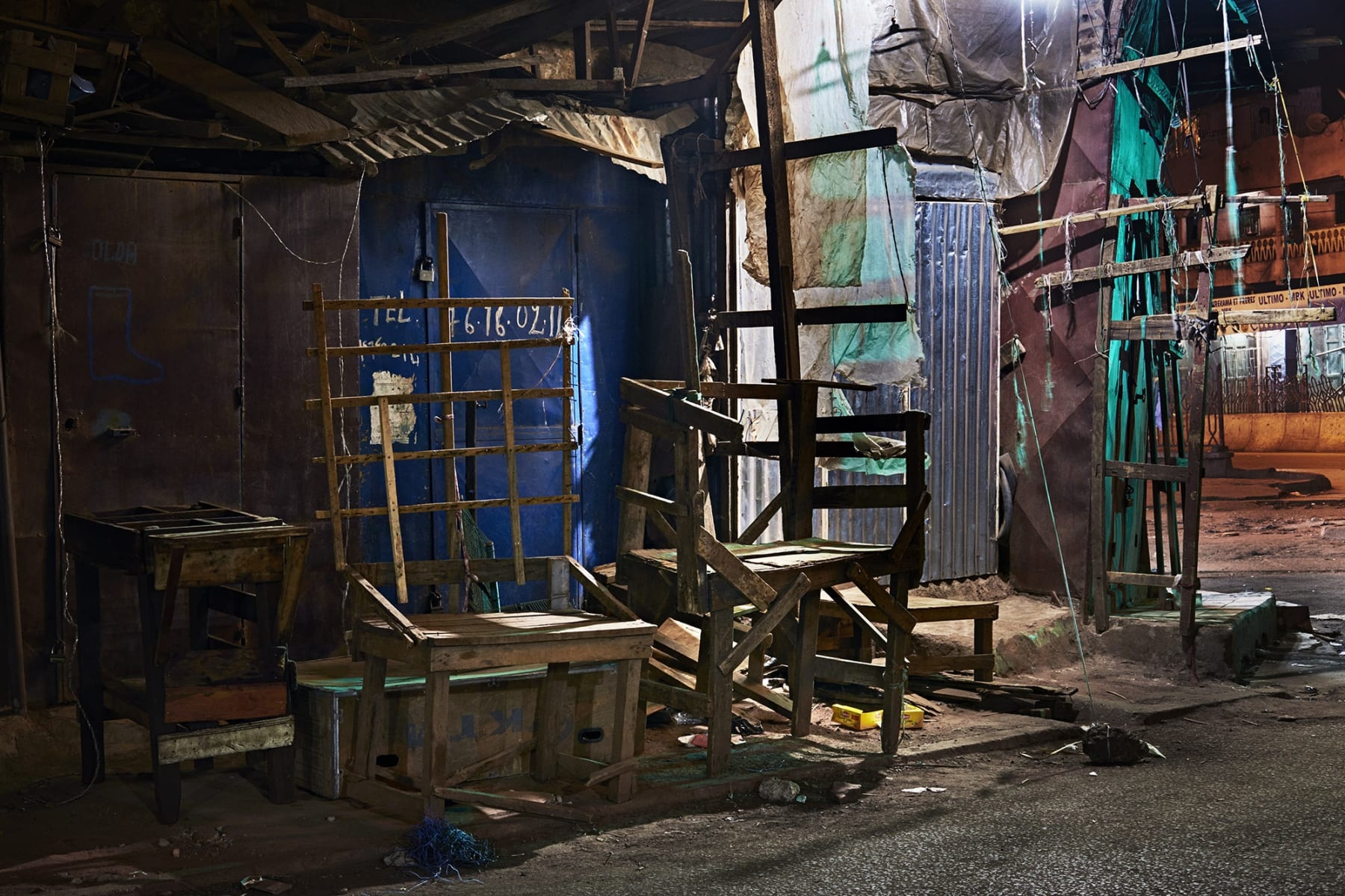 HÉCTOR MEDIAVILLA, SORRY WE'RE CLOSED # 2 - Grand Marché de Bamako, 2017
