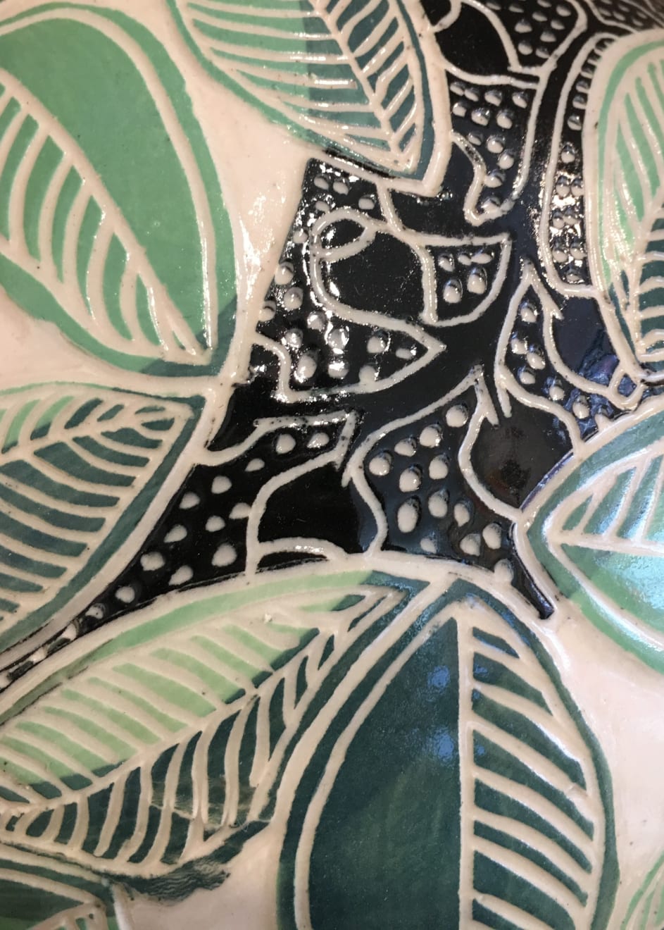 Ernabella Artists, Tatgu (gumnut), 2019