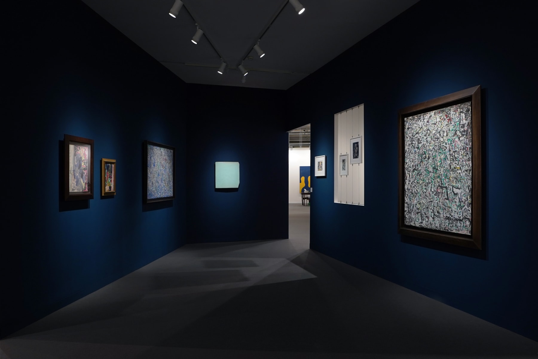 Tina Keng Gallery at Art Basel in Basel, "Galleries" installation view, 2025, Basel, Switzerland. © Tina Keng Gallery 耿畫廊於瑞士巴塞爾藝術展，「藝廊薈萃」展場照，2025，巴塞爾，瑞士。© 耿畫廊