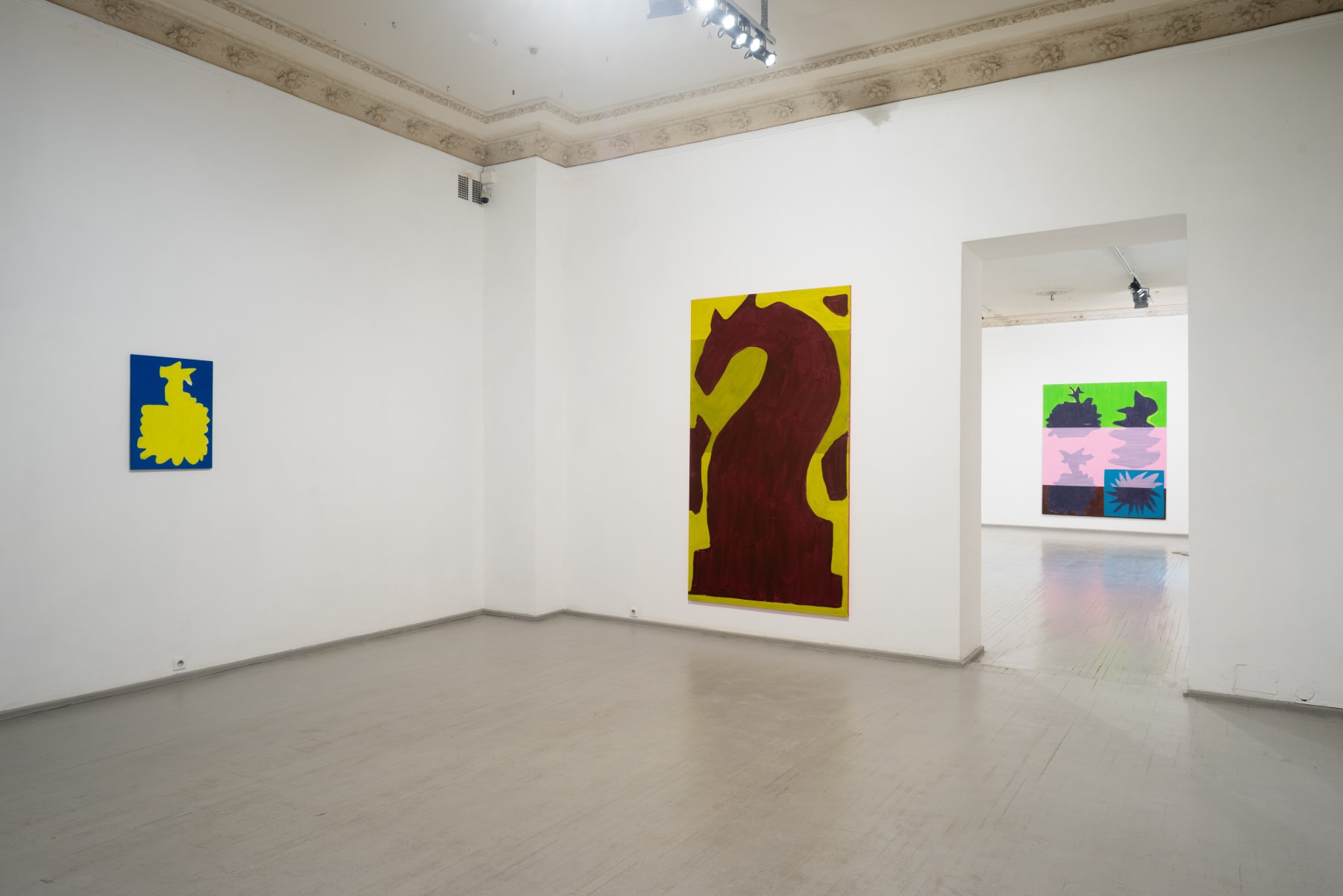 Installation view of 'Convoi Exceptionnel' by Dominykas Sidorovas. Photography: Jonas Balsevičius.