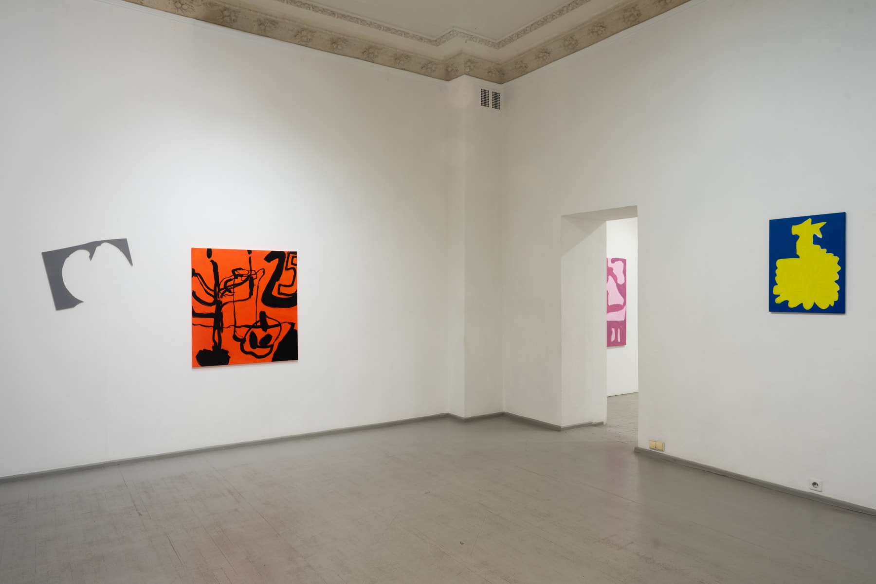 Installation view of 'Convoi Exceptionnel' by Dominykas Sidorovas. Photography: Jonas Balsevičius.