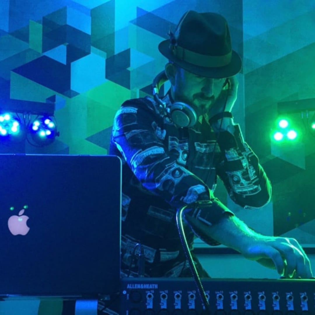 Guest Artists Guest Artists curates world-class DJs and musicians for unforgettable events. From luxury brand launches to private parties, we...