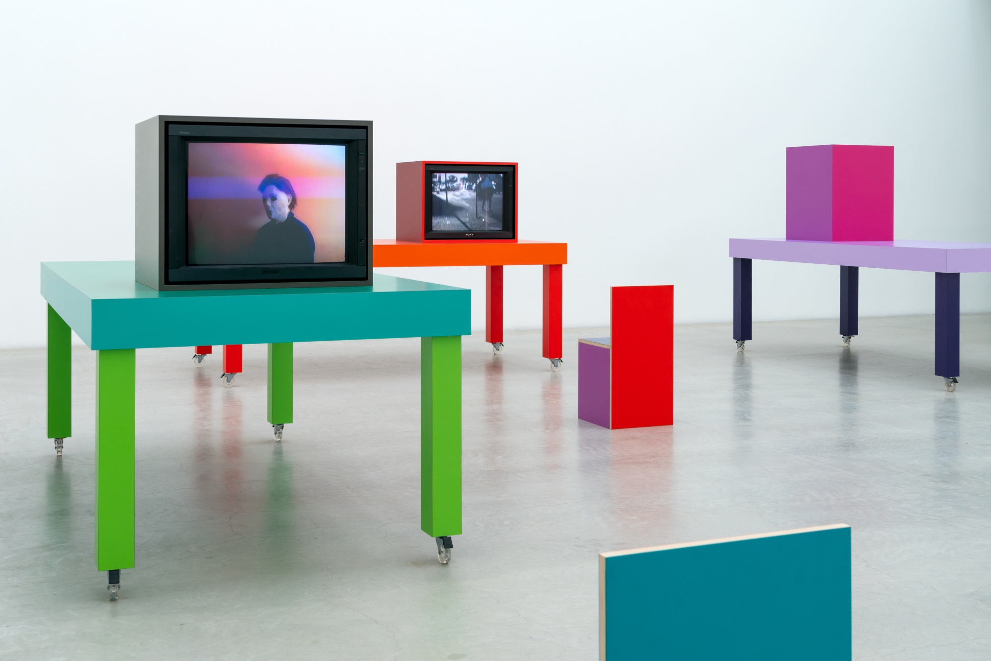 installation_view__alex_da_cor