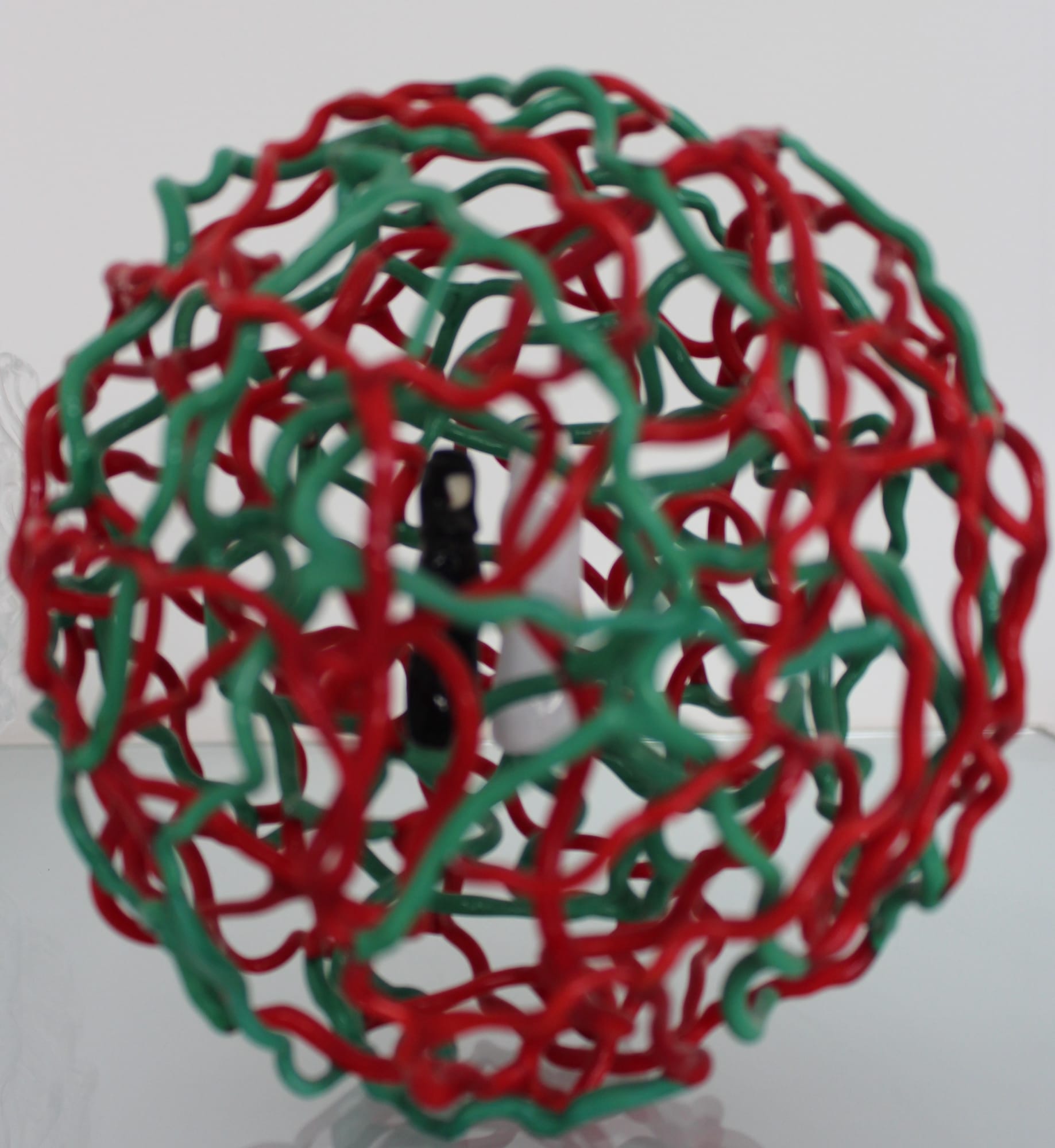 Mauro Bonaventura, Sfera 18 cm diam., 2017