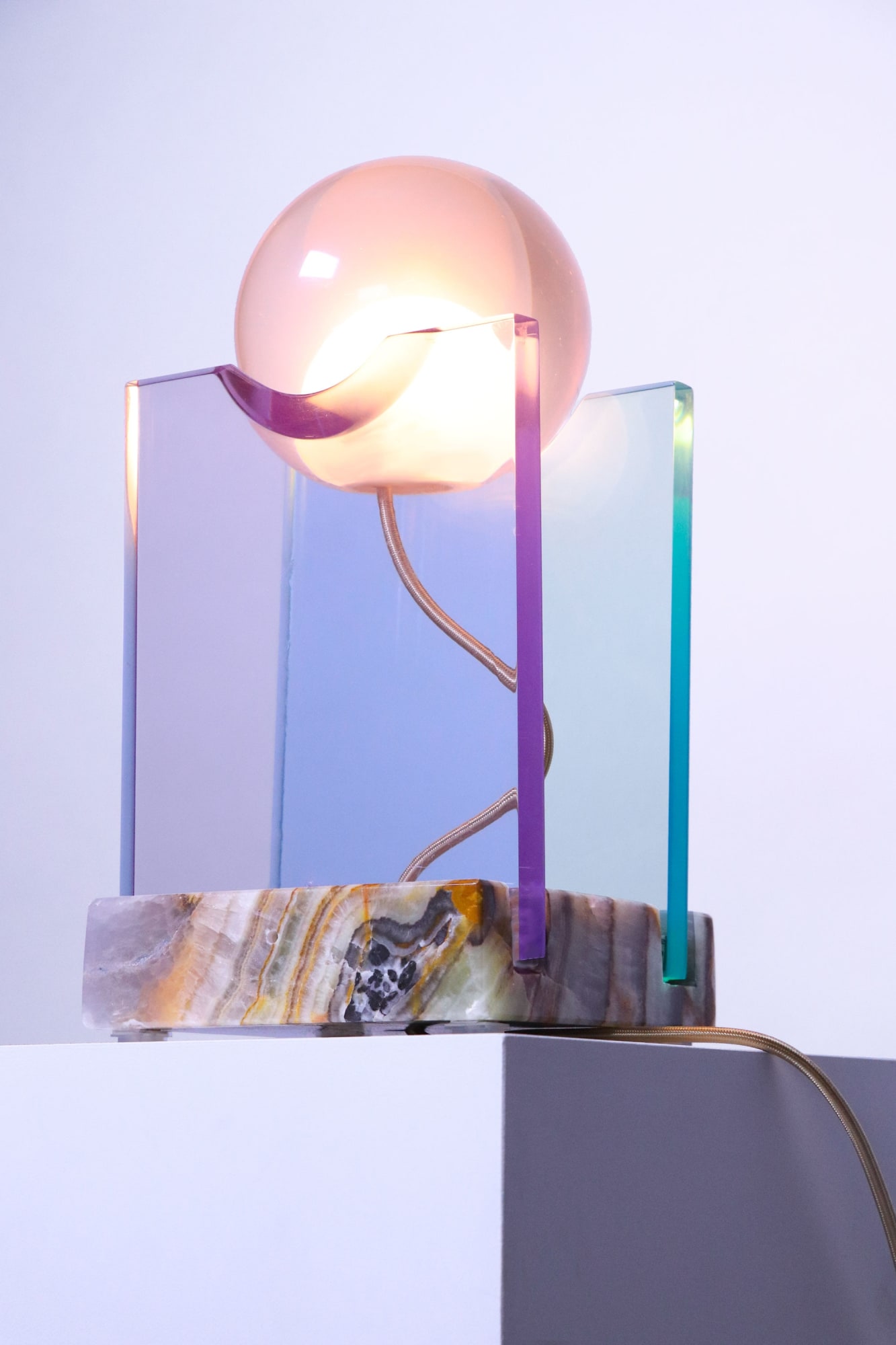 Adrian Cruz Elements, Rotunda lamp