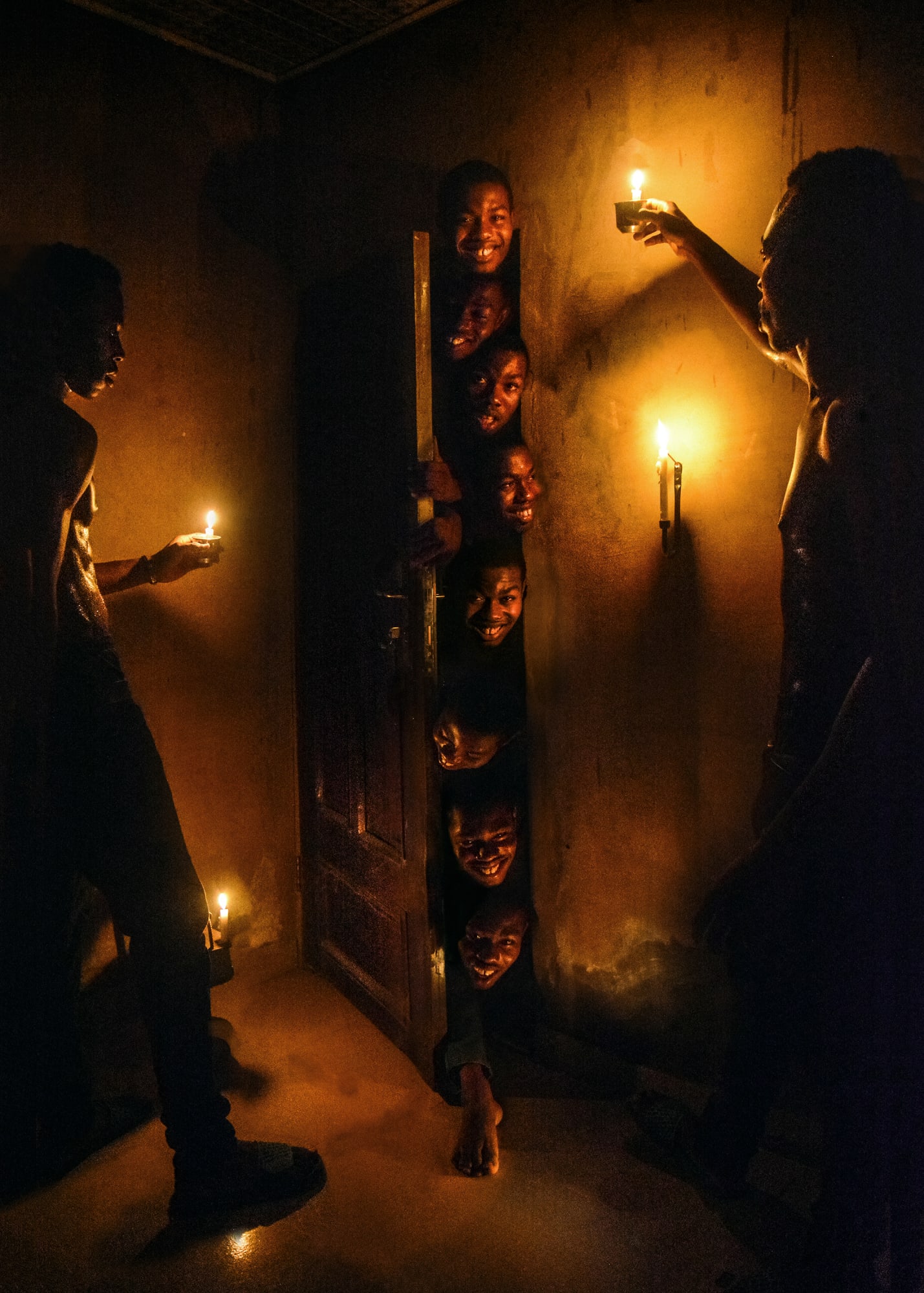 Adeolu Osibodu, Saggio by the Door, 2020