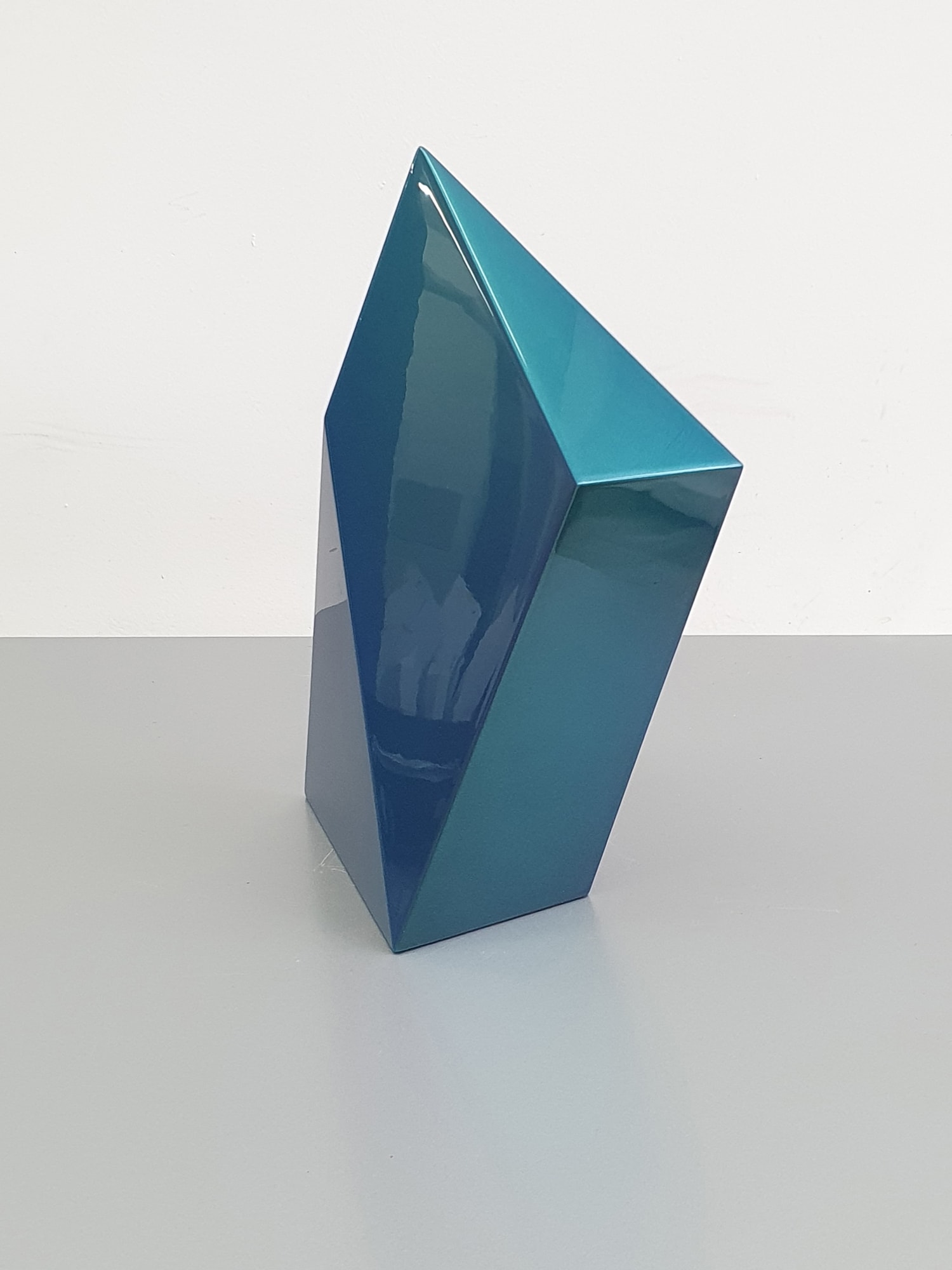 Hanna Roeckle, Scurit Aquamarin , 2021/22