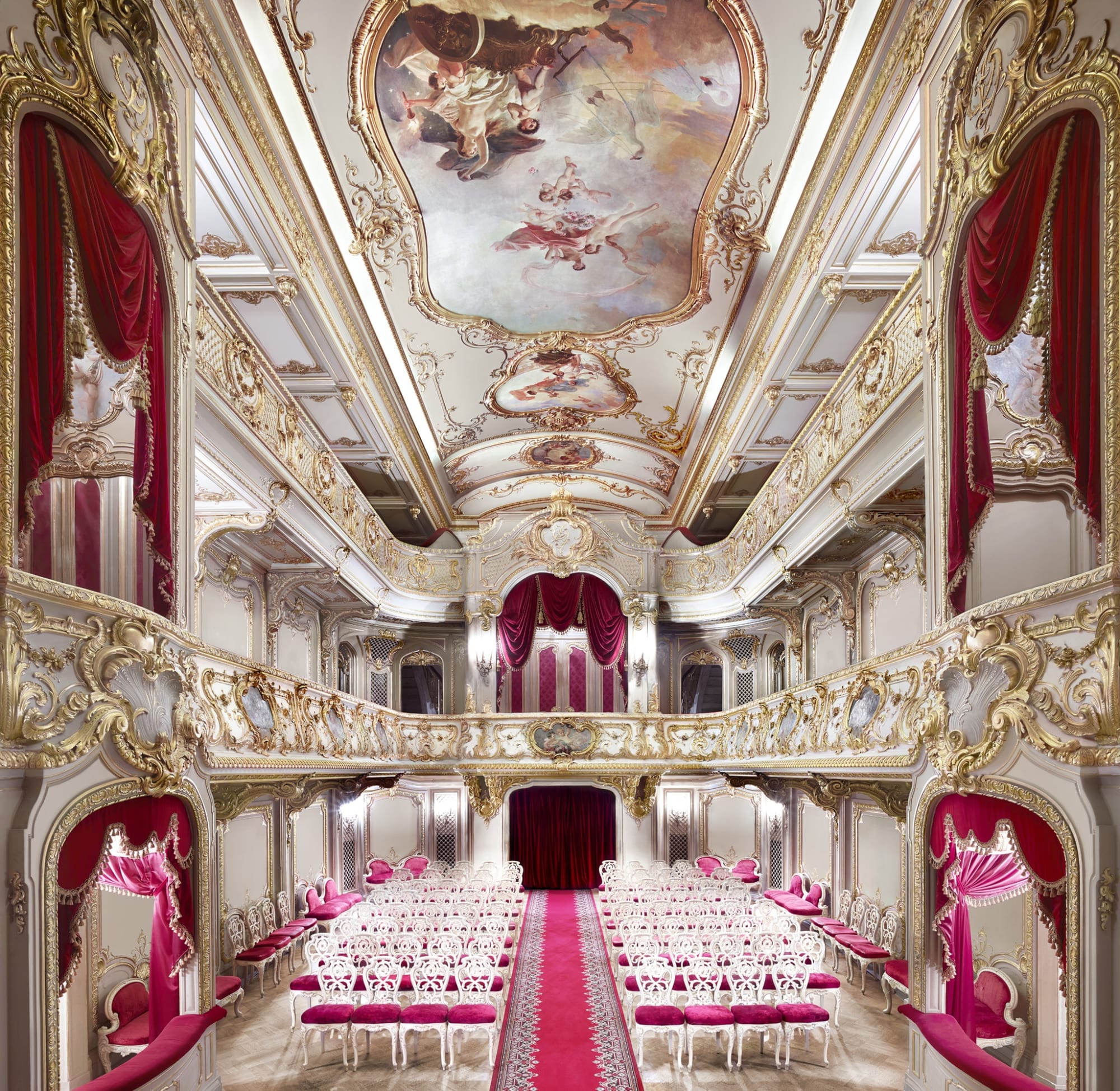 Candida Höfer, Yusupov Palace St. Petersburg II 2014