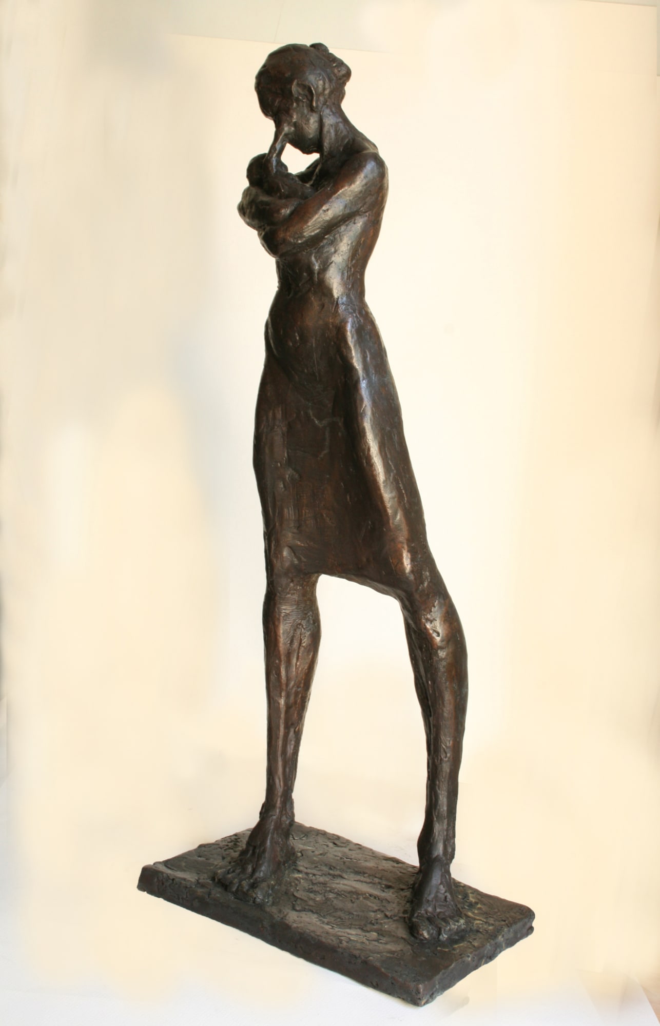 Arabella Brooke, Focus shift