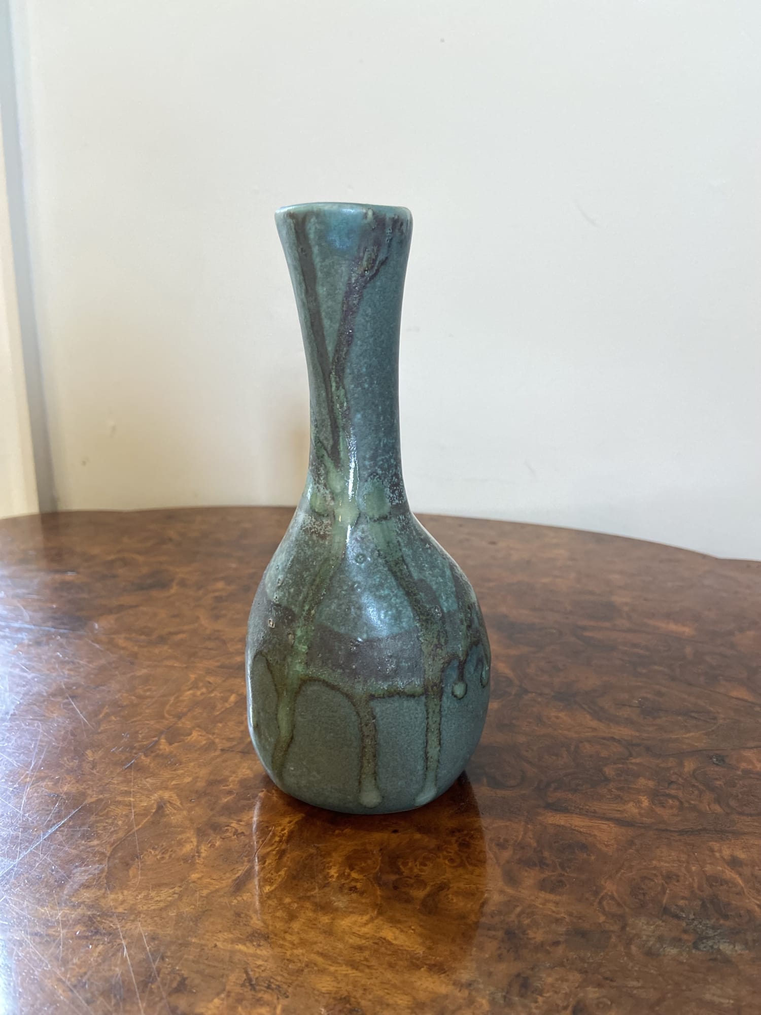 Antonia Thompson, Small slab built bottle