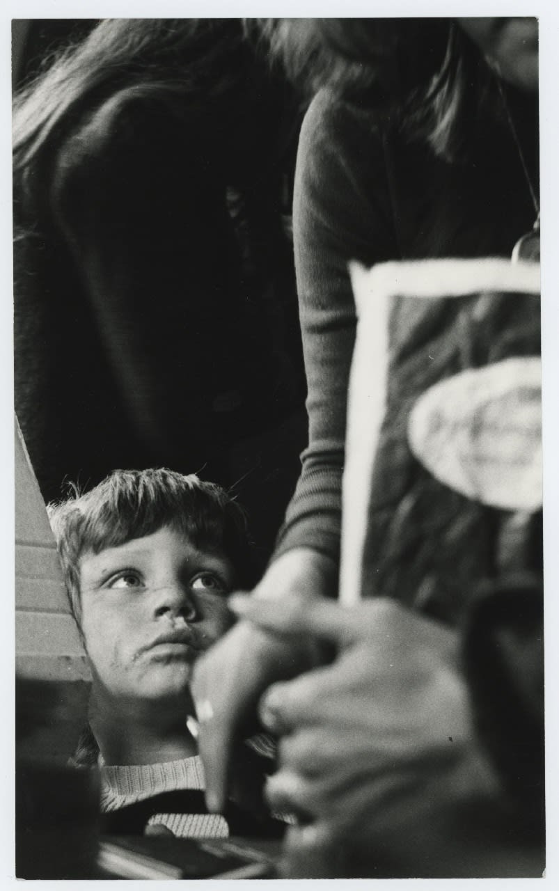 Jo Spence, Gypsies (inside a caravan), 1974