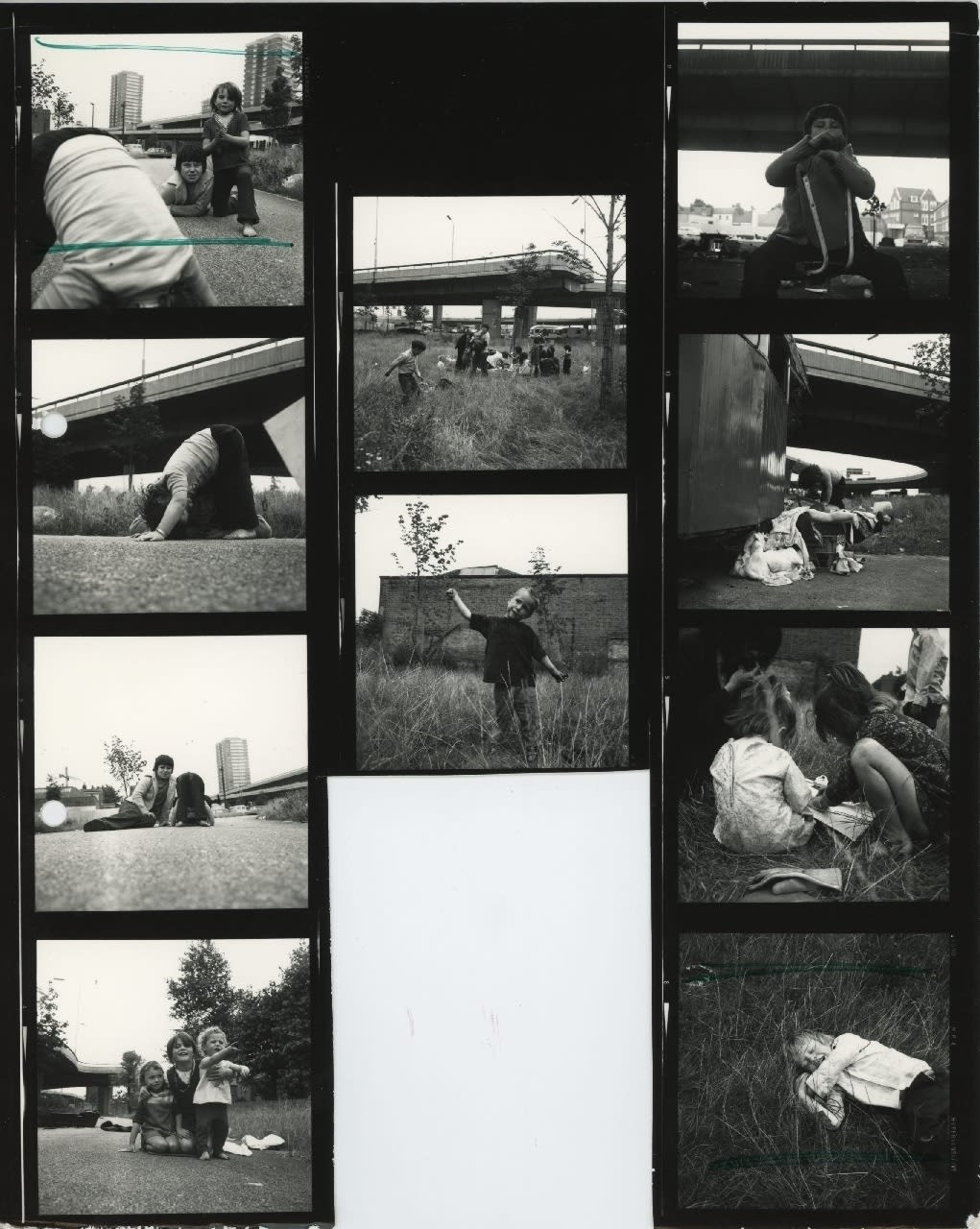Jo Spence, Contact Sheet - Gypsies (149), 1974