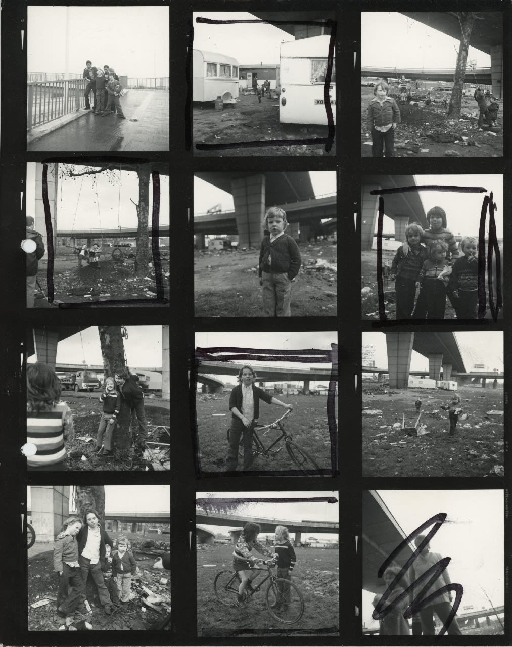 Jo Spence, Contact Sheet - Gypsies, 1974