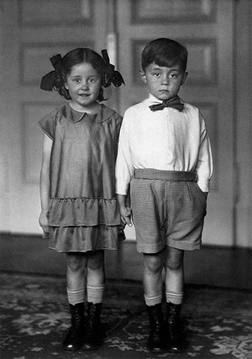 August Sander, Middle-Class Children, 1925