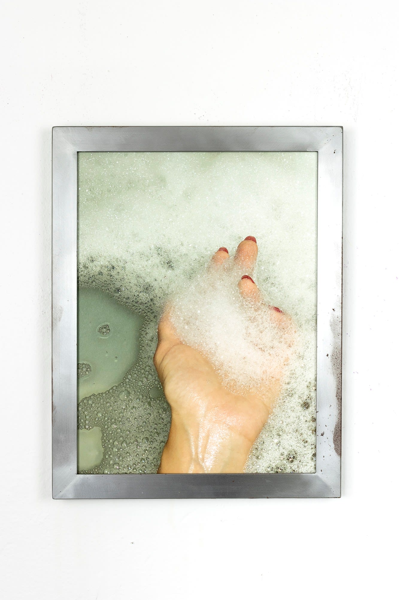 Nataliya Chernakova, Bubble Bath, 2021