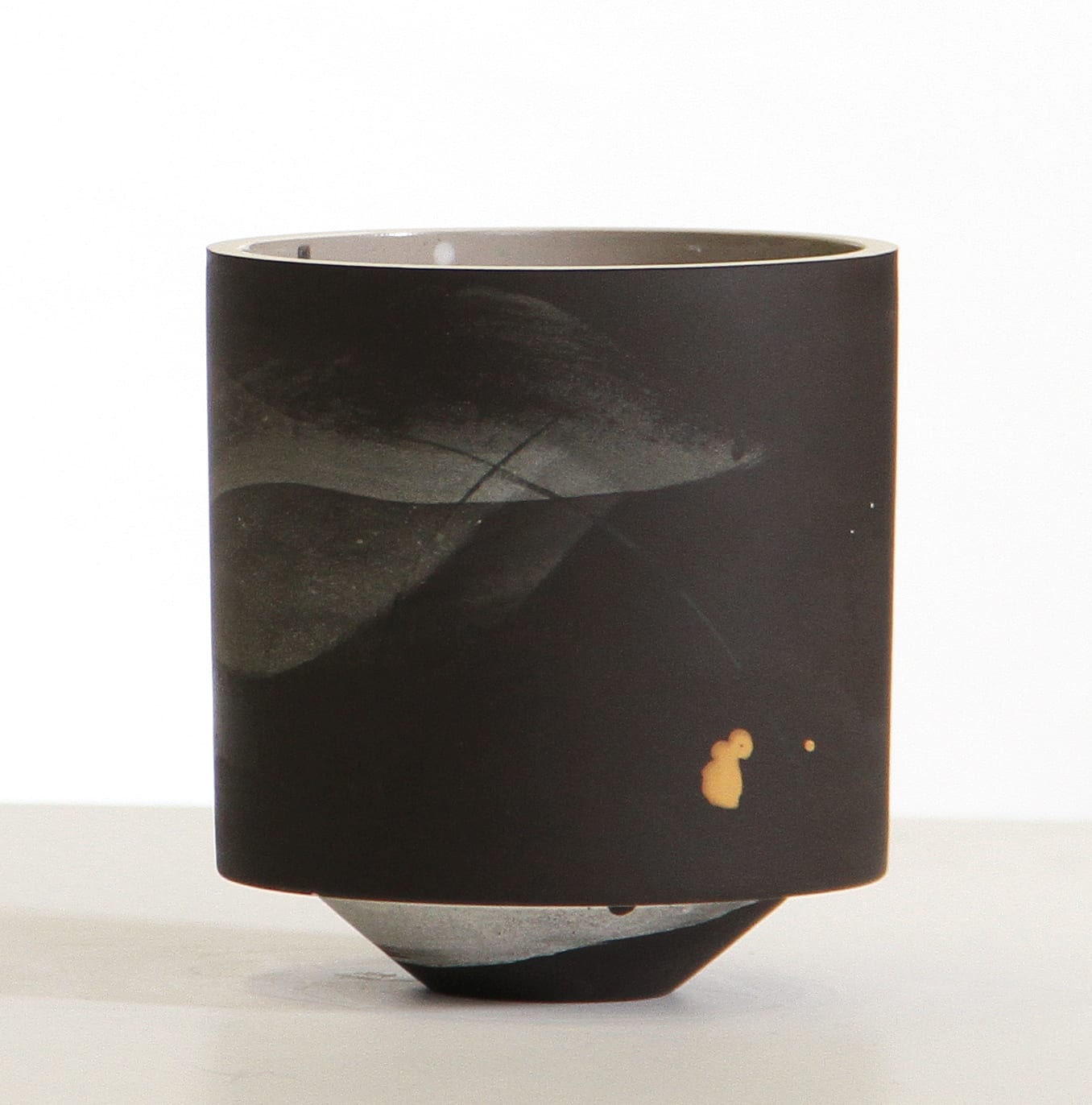 Hannah Tounsend, Print Beaker 20, 2021