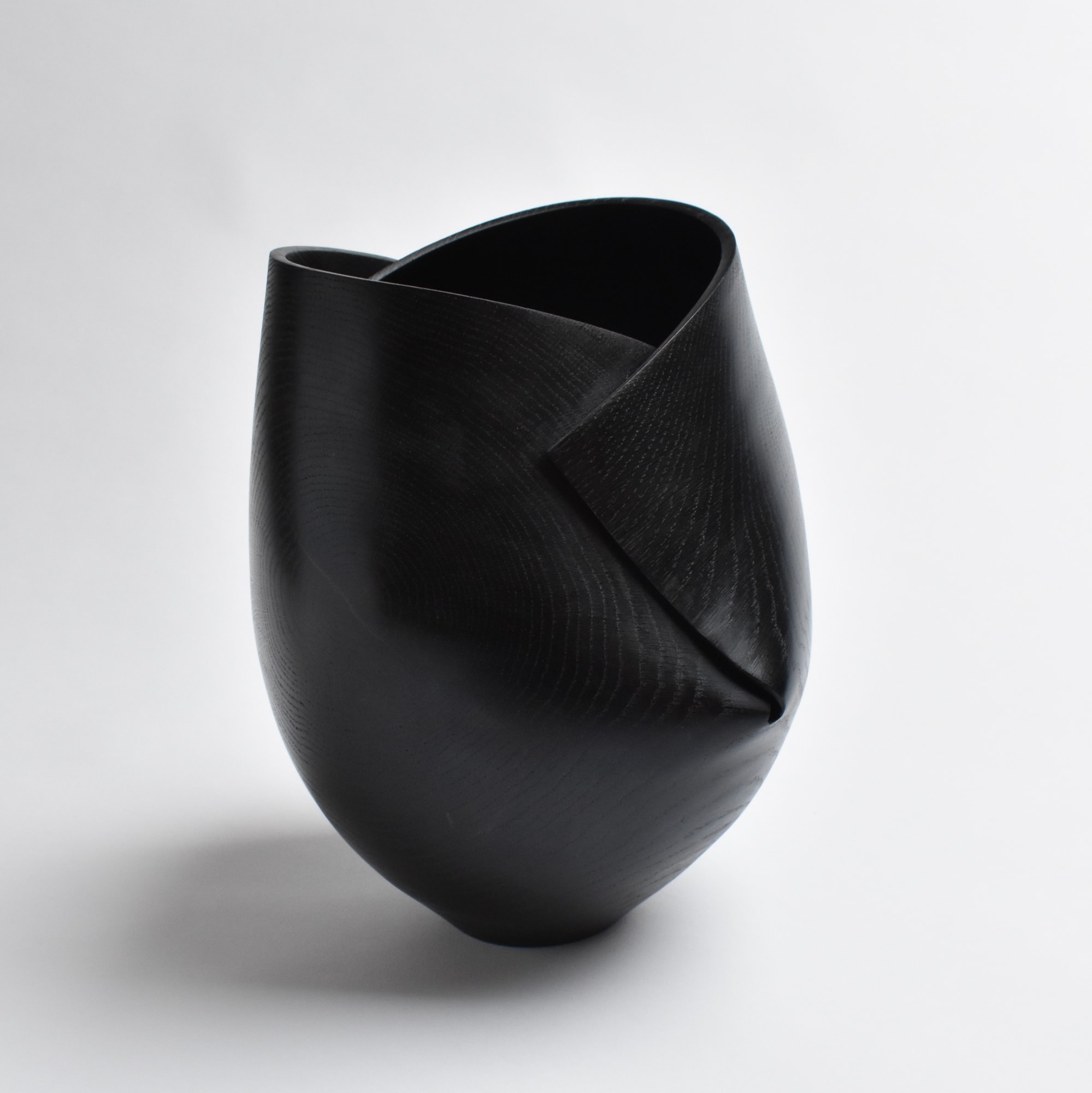 Alan Meredith, Dearcán Dubh, 2025