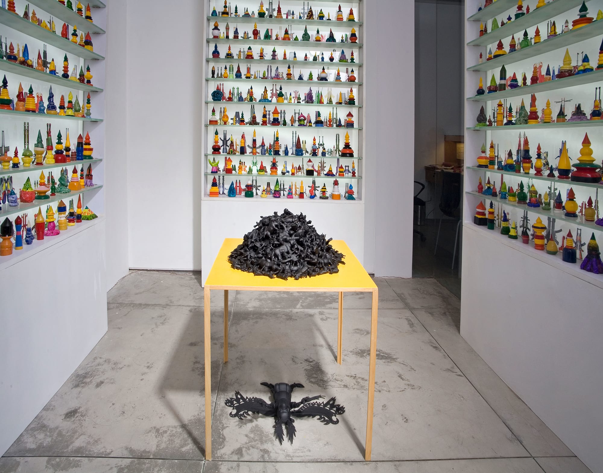 Anant Joshi, NAVEL one and the many, display view, 2007