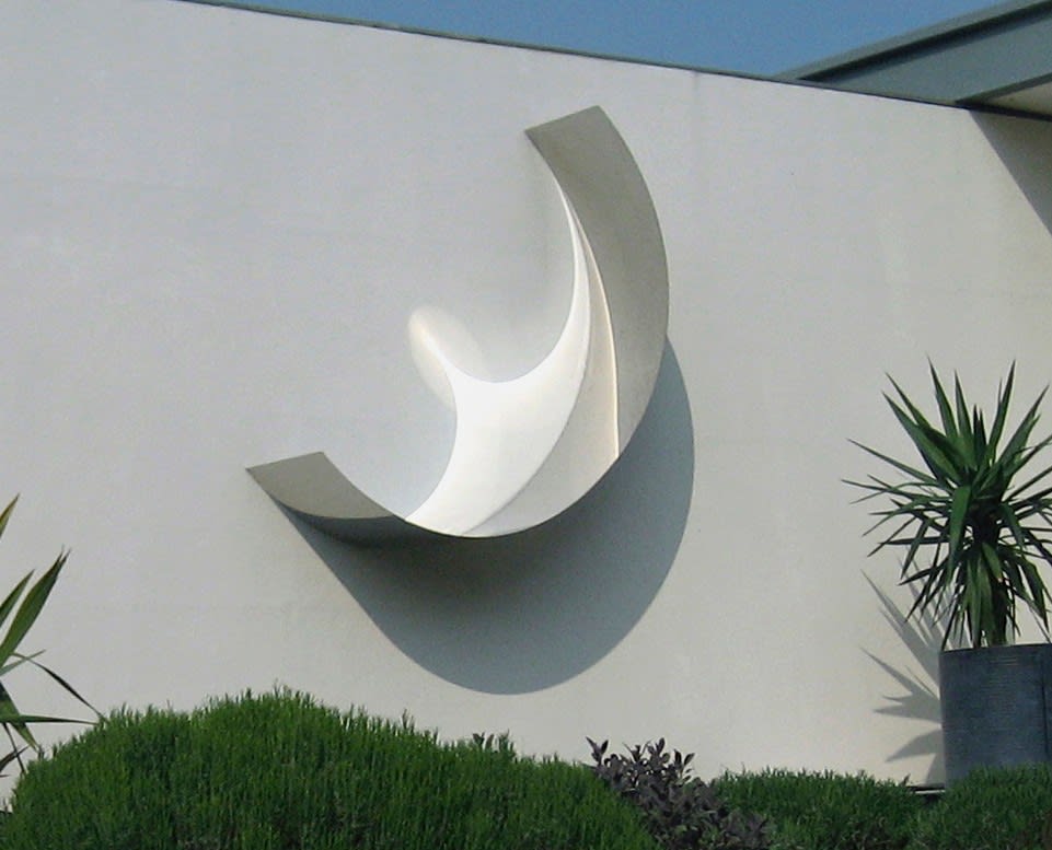 Suzanne Blank Redstone, Lightcatcher- Wiltshire Architect's House, 2007