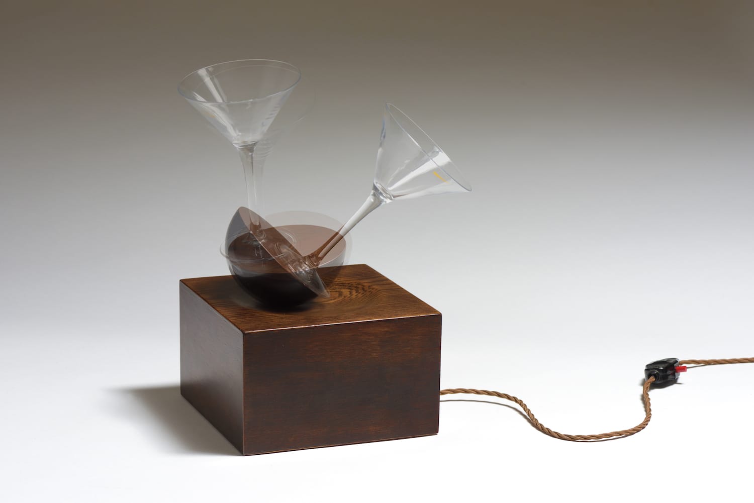 Jason Shulman, Wobbling Martini, 2017