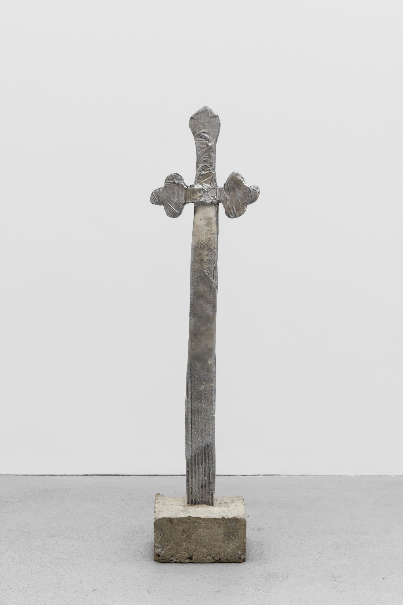 Joe Sweeney, Pain is in the resistance (swords of the British isles), 2022