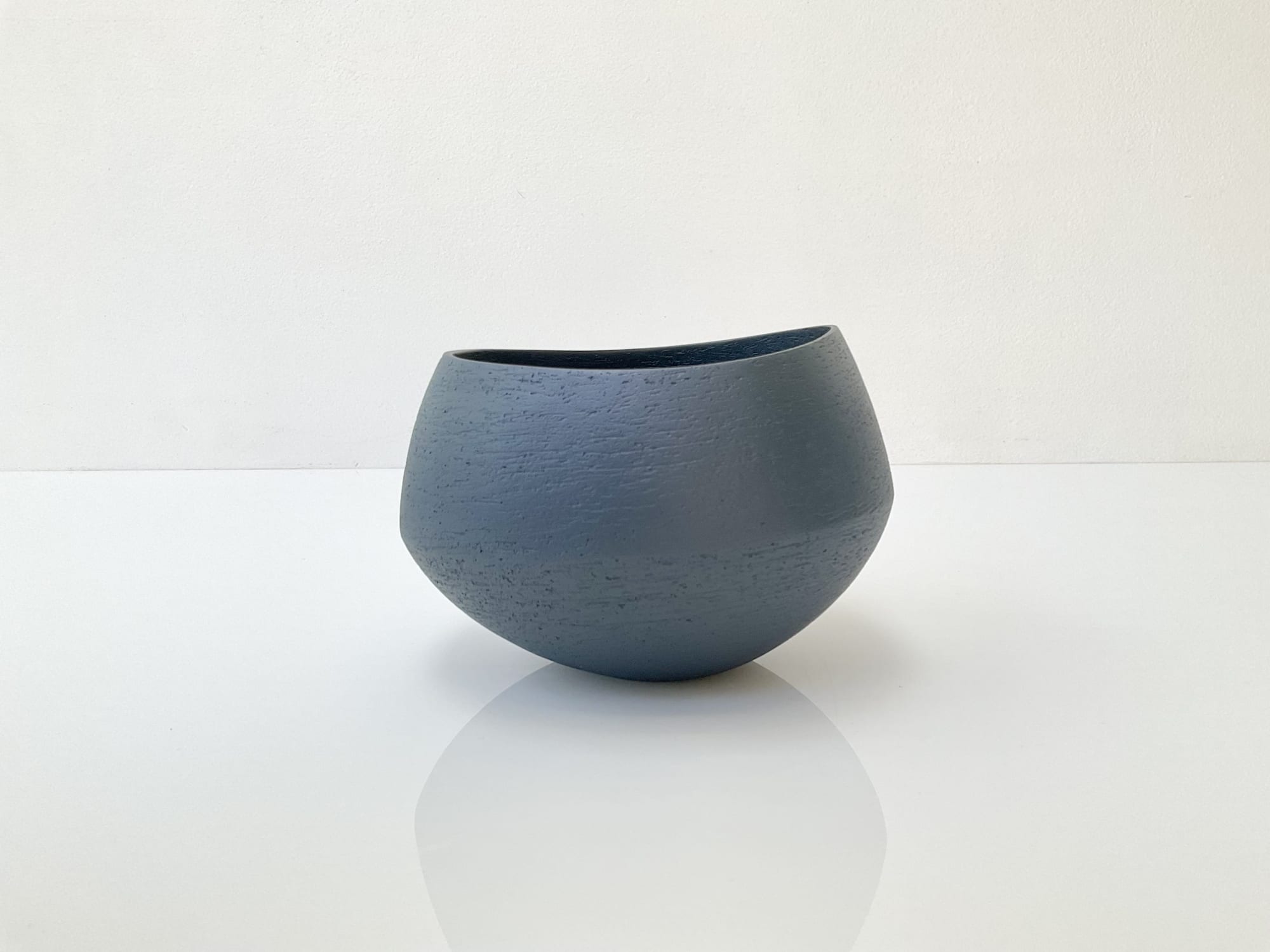 Ashraf Hanna, Blue Bowl
