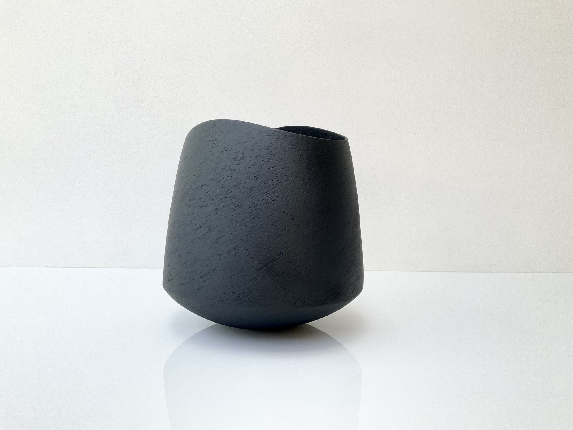 Ashraf Hanna, Black Bowl
