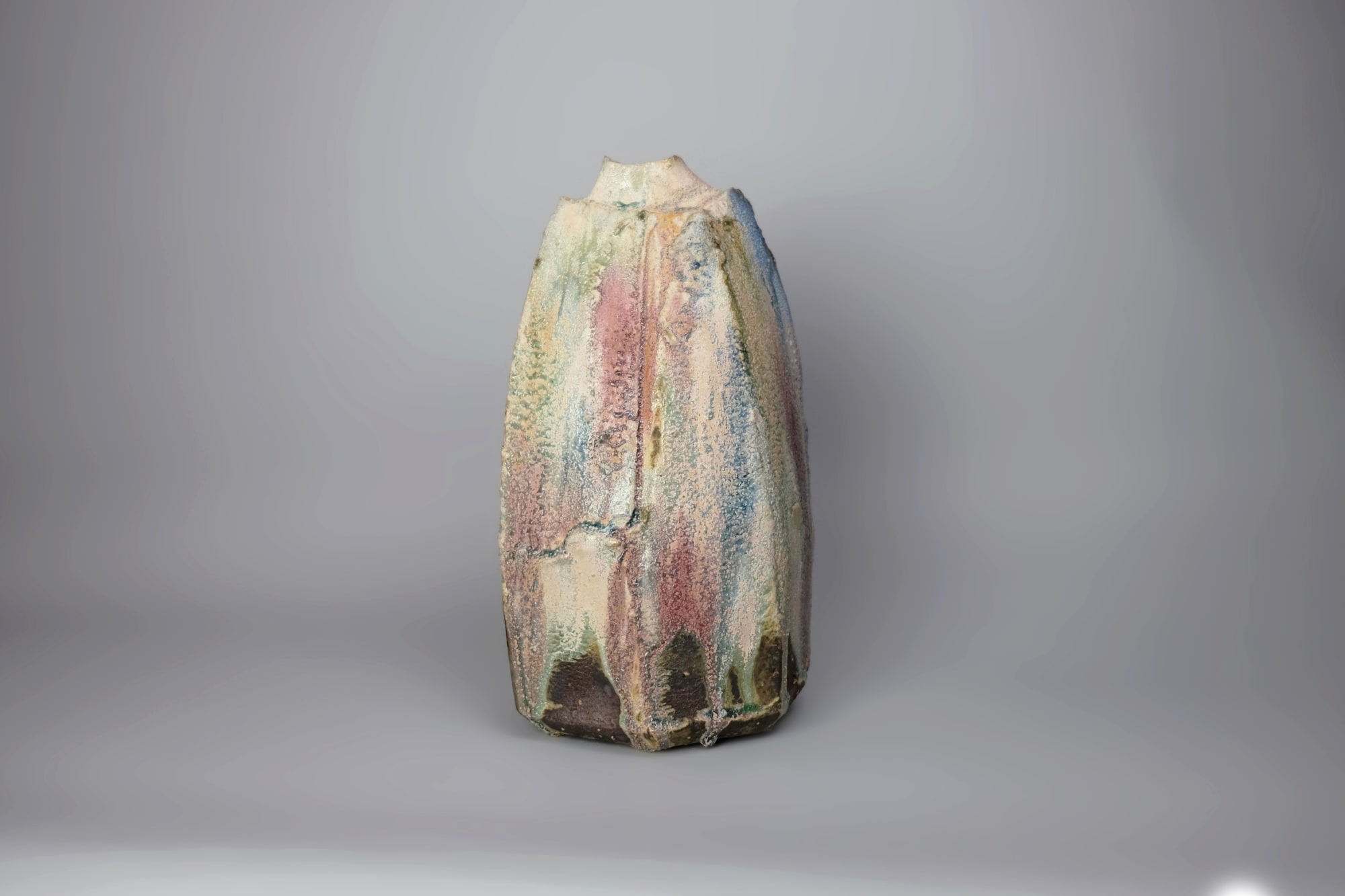 Hayashi Shotaro 林正太郎, Flower Vase with Thousands of Leaves 万葉彩花入