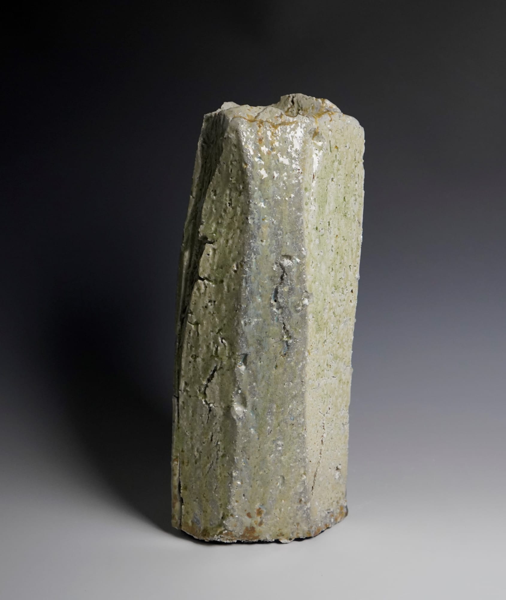 Tsujimura Shiro 辻村史朗, Faceted Flower Vase with Iga Stoneware 伊賀面取花入, 2012